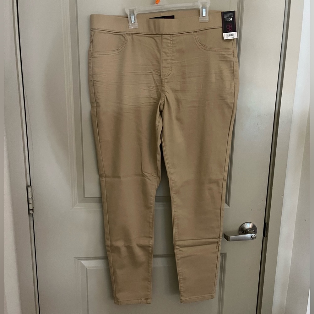 No Boundaries Jeggings